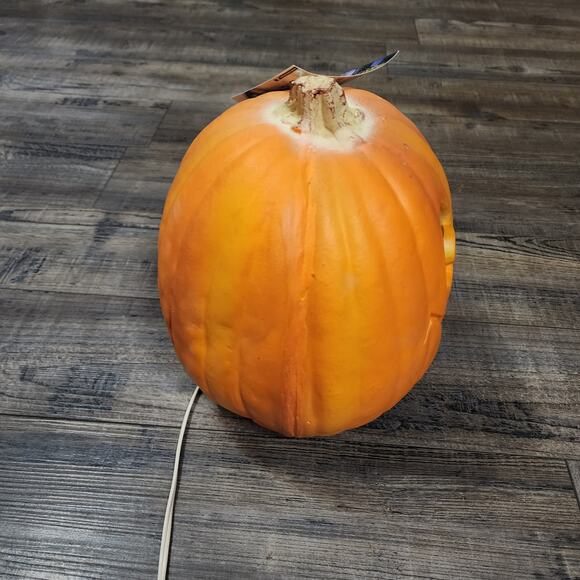 New Hallow Scream light up spooky Jack-O-Lantern foam vintage Halloween decor - Picture 2 of 8